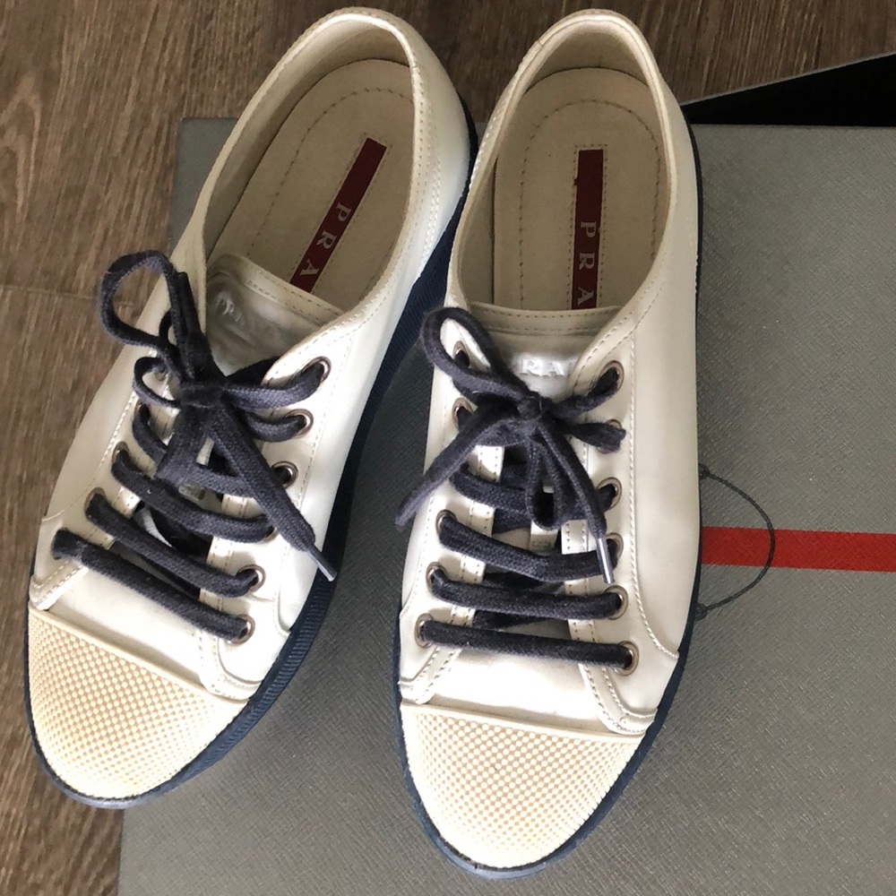 Prada white shoes 36# very good condition